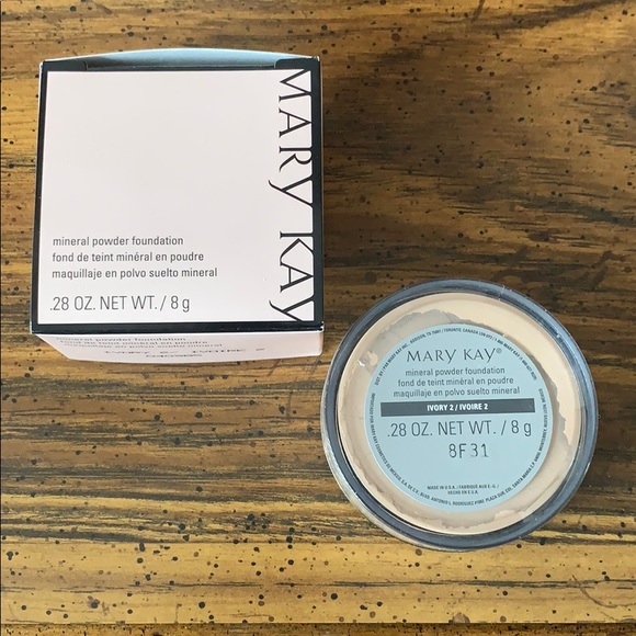 Mary Kay Other - ONLY 1 LEFT! - Mary Kay Mineral Powder Foundation.